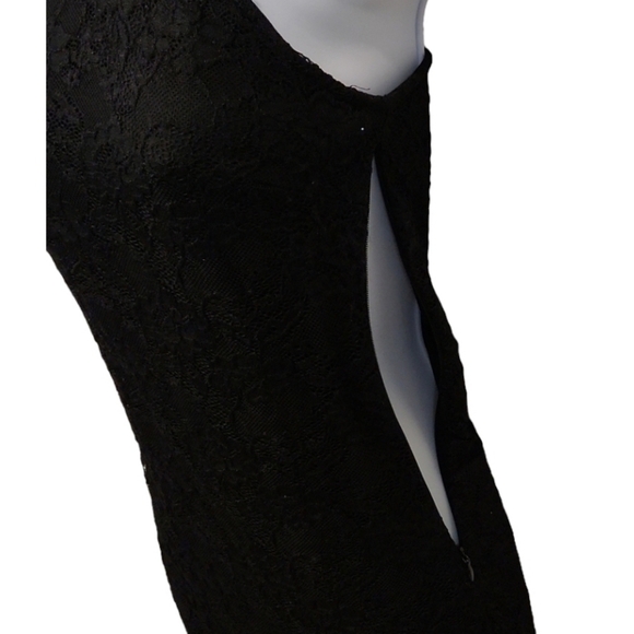 One Clothing Halter Lace Overlay Keyhole Back Dress - Picture 6 of 10